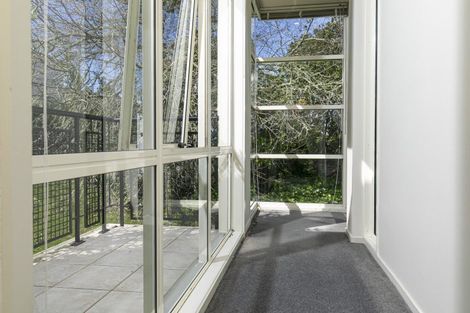 Photo of property in 1/166 Mokoia Road, Chatswood, Auckland, 0626