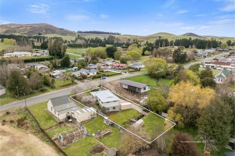 Photo of property in 20 Meadow Street, Lumsden, 9730