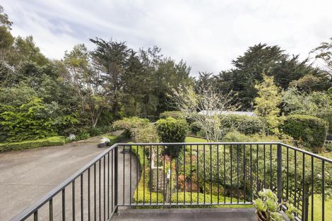 Photo of property in 212 Polson Hill Drive, Aokautere, Palmerston North, 4471