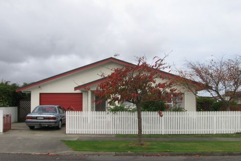 Photo of property in 36 Matai Street, Waikanae, 5036