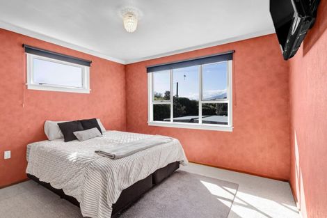 Photo of property in 2775 Eltham Road, Te Kiri, Opunake, 4682