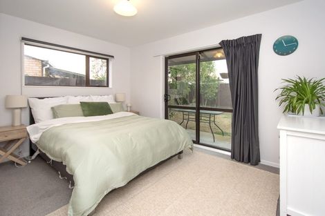Photo of property in 2/74 Inwoods Road, Parklands, Christchurch, 8083