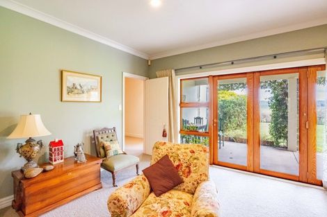 Photo of property in 17 Smith Street, Waipukurau, 4200