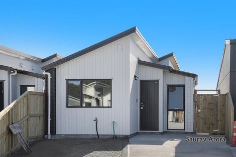Photo of property in 12 Combat Street, Papakura, 2110