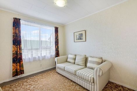 Photo of property in 1/39 Reynella Drive, Massey, Auckland, 0614