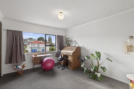 Photo of property in 39 Stafford Street, Waitara, 4320