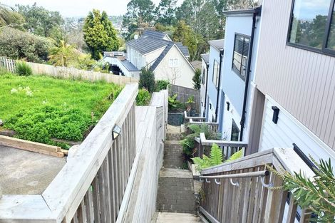 Photo of property in 44b Cyclarama Crescent, Massey, Auckland, 0614