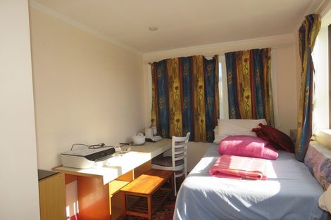 Photo of property in 60 Romilly Street, Westport, 7825