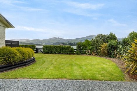 Photo of property in 2 Haywards Lane, Duvauchelle, 7581