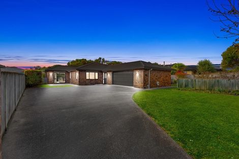 Photo of property in 18 Ludlam Way, Otaki, 5512