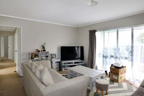 Photo of property in 3 Bush Street, Naenae, Lower Hutt, 5011