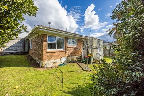 Photo of property in 28 Landscape Road, Papatoetoe, Auckland, 2025