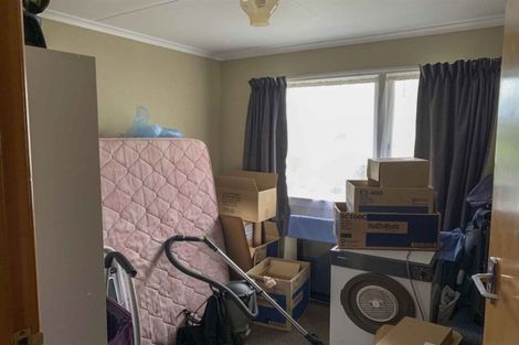 Photo of property in 82 Scott Street, Strathern, Invercargill, 9812