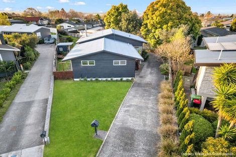 Photo of property in 2 Ashford Place, Havelock North, 4130