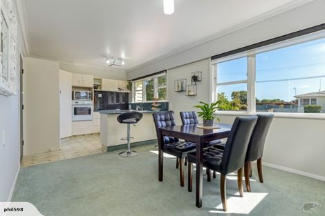 Photo of property in 1 Buick Crescent, Awapuni, Palmerston North, 4412