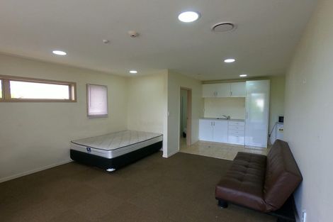 Photo of property in 2 Greensboro Street, Hamilton East, Hamilton, 3216