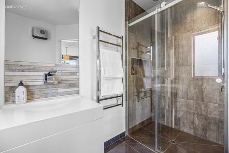 Photo of property in 10 Amy Place, Rangiora, 7400