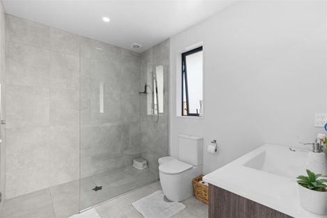 Photo of property in 8 Coach Way, Rolleston, 7614