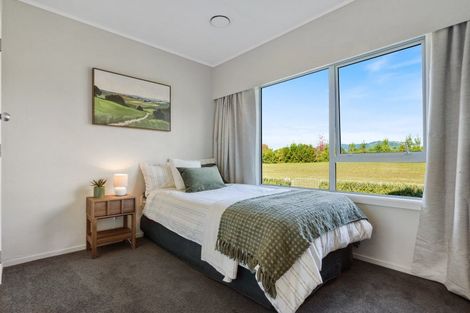 Photo of property in 46 Dalbeth Road, Hamurana, 3072