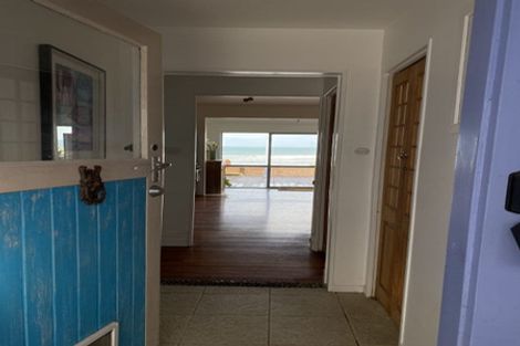 Photo of property in 16 Makorori Beach Road, Makorori, Gisborne, 4073