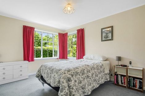 Photo of property in 23 Taupaki Road, Taupaki, Henderson, 0782