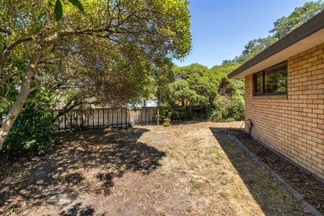 Photo of property in 1 Inwoods Road, Parklands, Christchurch, 8083