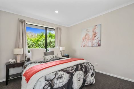 Photo of property in 38 Cabeleigh Drive, Helensville, 0800