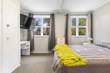 Photo of property in 2 Laughton Street, Taupo, 3330