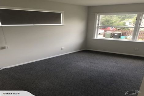 Photo of property in 35 Oswald Crescent, Paparangi, Wellington, 6037