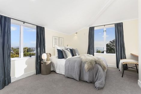 Photo of property in 61 Palmerston Road, Birkenhead, Auckland, 0626