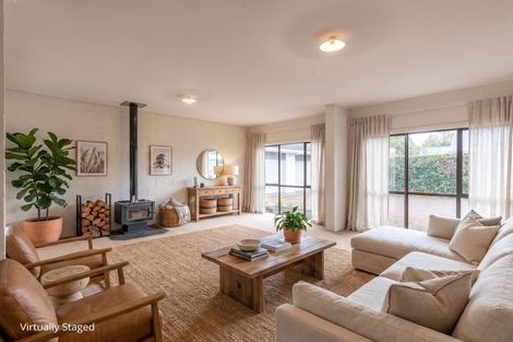 Photo of property in 11 Gaisford Terrace, Waipukurau, 4200