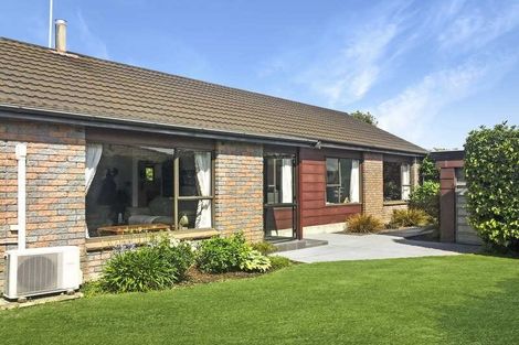 Photo of property in 2 Mapledale Place, Halswell, Christchurch, 8025
