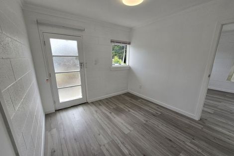 Photo of property in 53 Holland Road, Hillcrest, Auckland, 0627