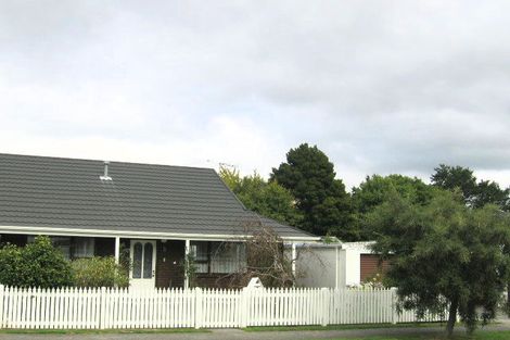 Photo of property in 8f2- Clouston Park Road, Ebdentown, Upper Hutt, 5018