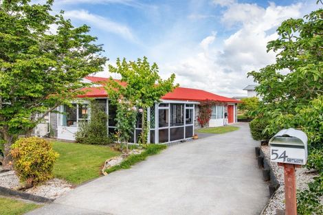 Photo of property in 54 Lansdowne Crescent, Glenview, Hamilton, 3206