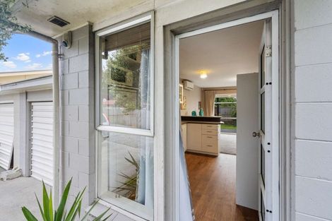 Photo of property in 2/269 Woodham Road, Linwood, Christchurch, 8062