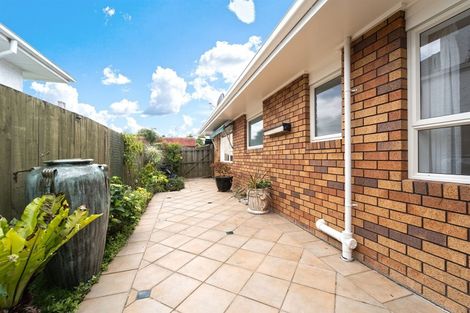 Photo of property in 1/89 Nile Road, Milford, Auckland, 0620