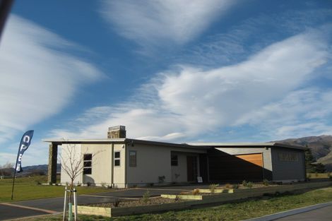 Photo of property in 6 Kowhai Place, Cromwell, 9310
