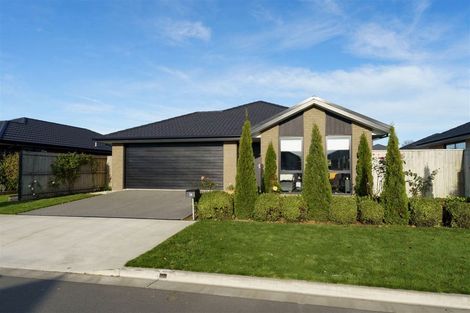 Photo of property in 34 Minerva Crescent, Woodend, 7610