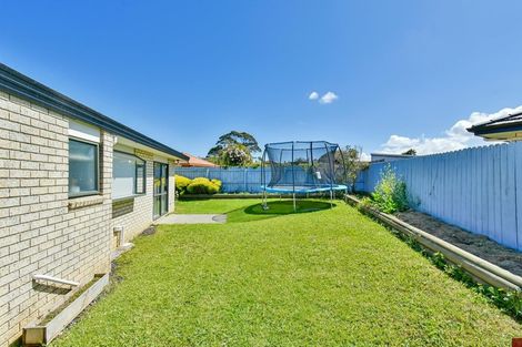 Photo of property in 8 Peachwood Place, Favona, Auckland, 2024
