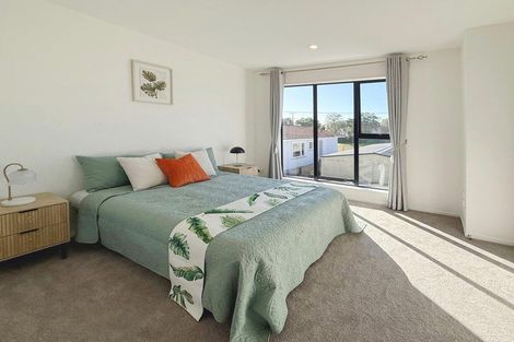 Photo of property in 5/17 Rewarewa Road, Te Atatu Peninsula, Auckland, 0610