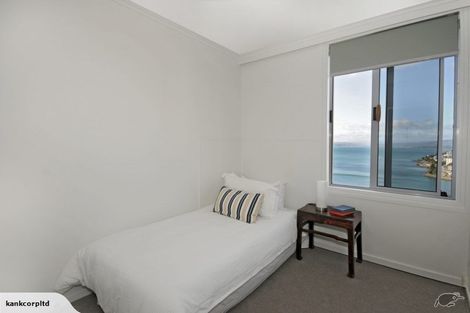 Photo of property in 2f9 Oriental Terrace, Mount Victoria, Wellington, 6011