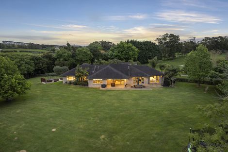 Photo of property in 300 Glenbrook Beach Road, Glenbrook, Waiuku, 2681