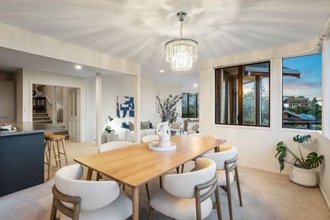 Photo of property in 22 Calypso Place, Rothesay Bay, Auckland, 0630