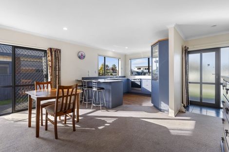 Photo of property in 9a Juliet Street, Stratford, 4332