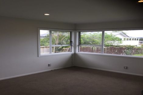 Photo of property in 7 Edgewood Way, Henderson, Auckland, 0612
