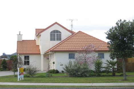Photo of property in 641 Grenada Street, Papamoa Beach, Papamoa, 3118