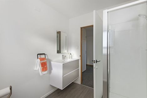 Photo of property in 1/121 Wilsons Road, Saint Martins, Christchurch, 8022