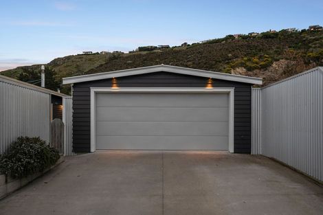 Photo of property in 14 Whitfield Street, Sumner, Christchurch, 8081