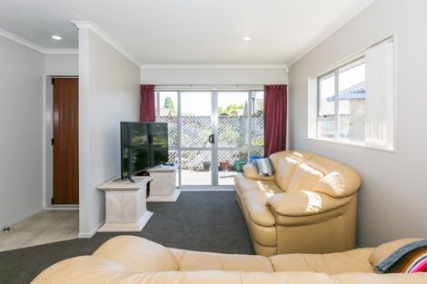 Photo of property in Parkvale Estate, 14/14 Howard Street, Parkvale, Hastings, 4122